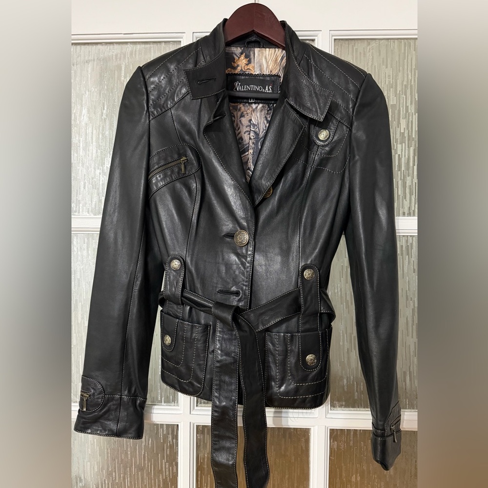 Vintage Valentino A.S.  Elegant Black Leather Jacket 100% Leather - Picture 3 of 5